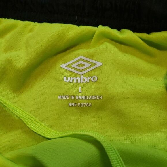 Umbro shorts   - Picture 4 of 5